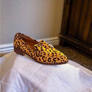 Chelsea & Violet Yellow Leopard Loafers